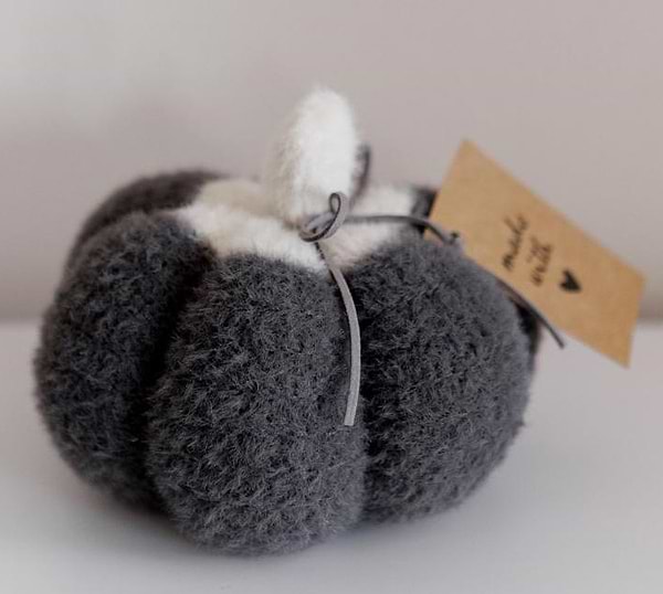 Фото - Подушка декоративна Прованс Pumpkin Сірий 15 см (041827) Фото - Подушка декоративна Прованс Pumpkin Сірий 15 см (041827)