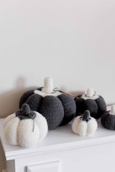 Фото - Подушка декоративна Прованс Pumpkin Сірий 15 см (041827)