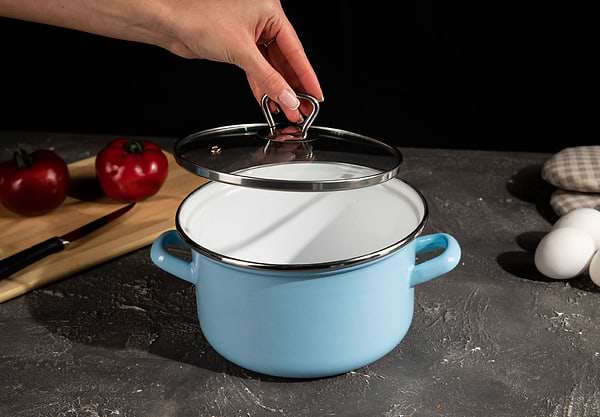 Фото - Кастрюля Biol CE24B 5,6 л голубая