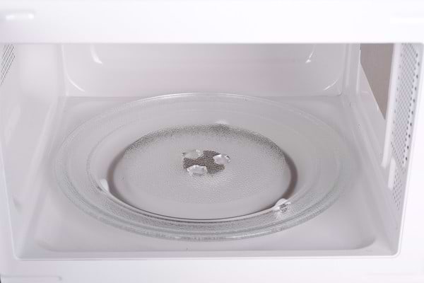 Фото - Мікрохвильова піч (НВЧ) Ergo Y35MW