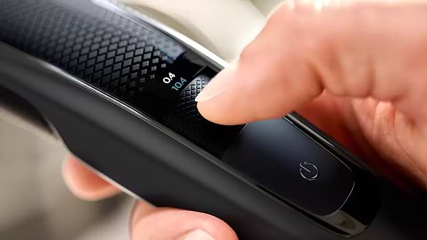 Фото - Тример для вусів і бороди Philips BT5515/70 series 5000