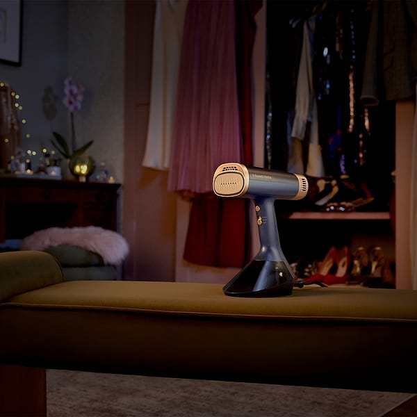 Фото - Вертикальный отпариватель ручной Russell Hobbs Genie VacuSteam 1800Вт (28550-56)