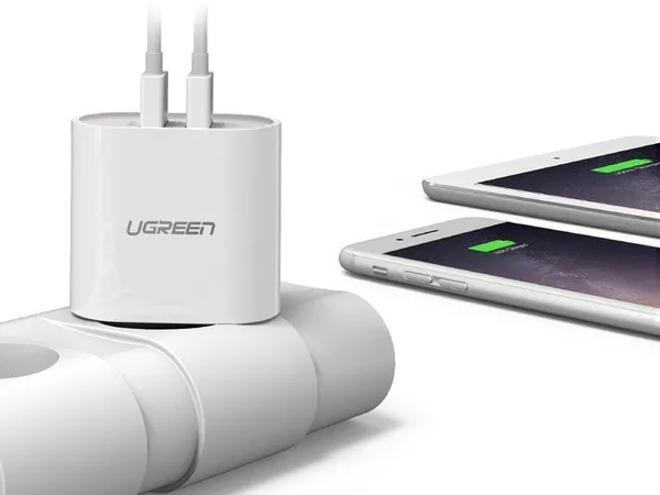 Фото - Сетевое зарядное устройство UGREEN CD104 2xUSB 3.4A Charger White (20384)