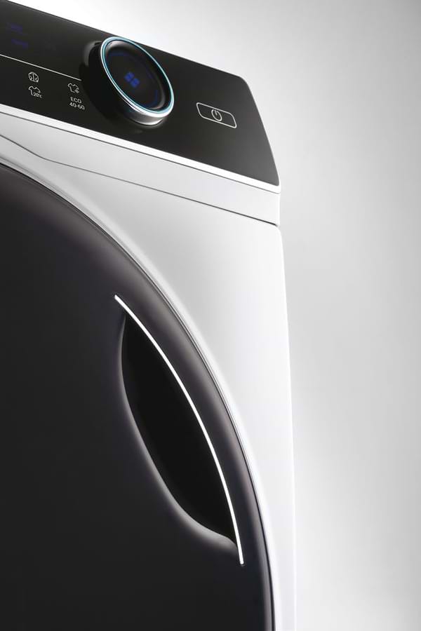 Фото - Стиральная машина Haier HW100-B14979