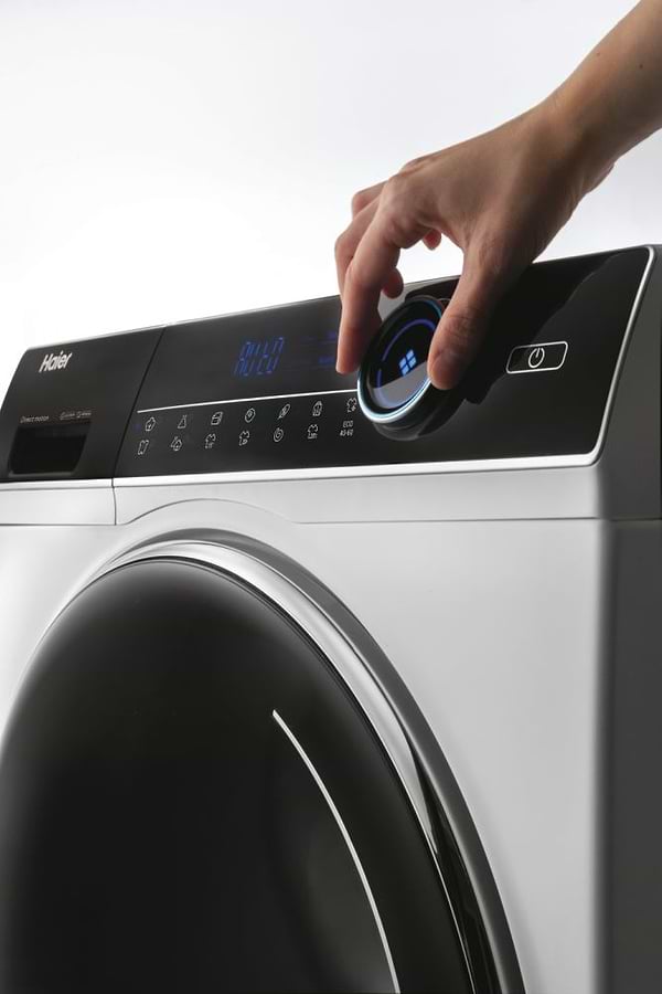 Фото - Стиральная машина Haier HW100-B14979
