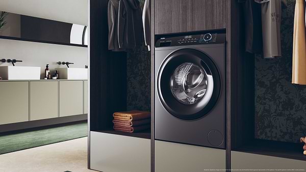 Фото - Стиральная машина Haier HW90-B14939S8
