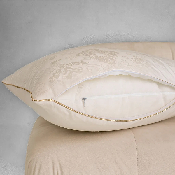 Фото - Подушка стандартна MirSon №15-31 Ferrero EcoSilk Vanilla 60х60 см (2200011165356)