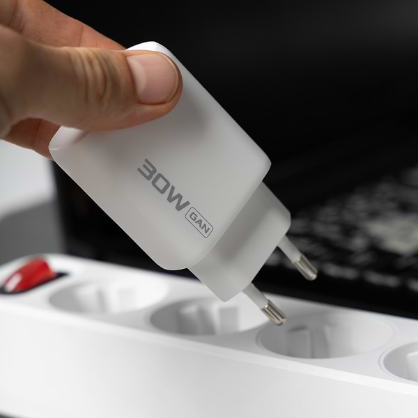 Фото - Сетевое зарядное устройство Proove Silicone Power 2 30W Type-C + USB White (WCSP23110002)