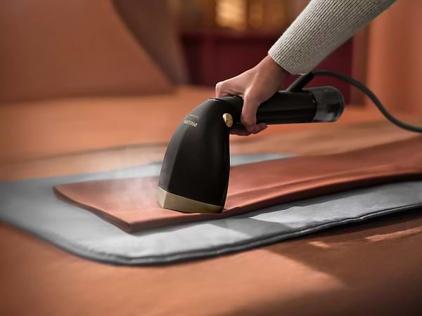Фото - Вертикальний відпарювач ручний Philips STH7060/80