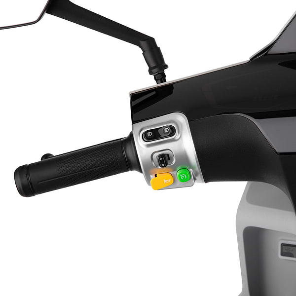 Фото - Електроскутер 2E S90 White (2EESS90)