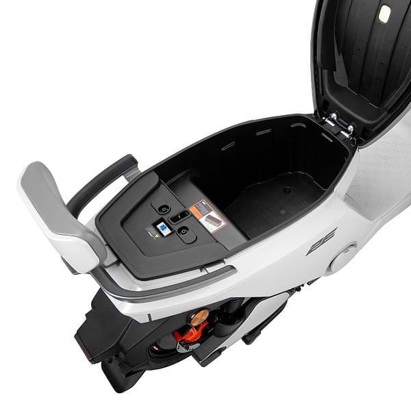 Фото - Електроскутер 2E S90 White (2EESS90)