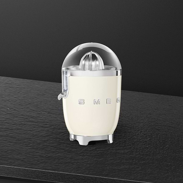 Фото - Цитрус-пресс Smeg CJF11CREU