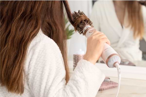 Фото - Фен-щетка Sencor SHS0910GD