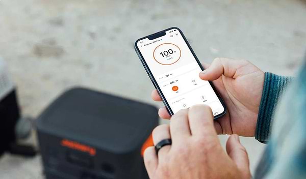 Фото - Зарядная станция универсальная Jackery 300PLS + солнечная панель 40W