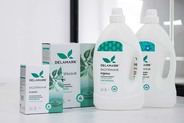 Фото - Пральний порошок DeLaMark Universal 1 кг (4820152330048)