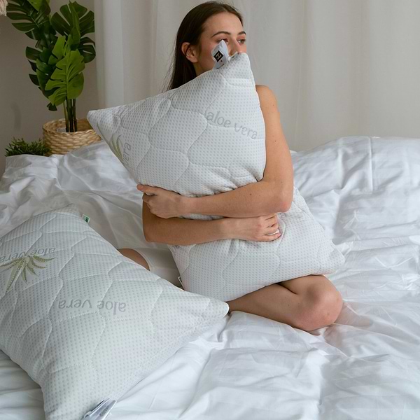 Фото - Подушка стандартна MirSon №862 Alberto Eco-Soft Hand made 60х60 см (2200003197945)