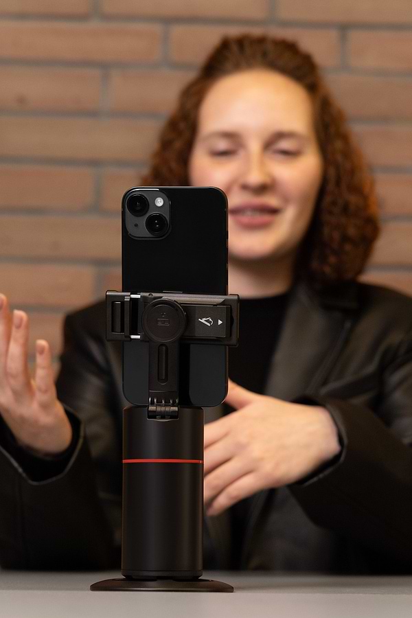 Фото - Монопод для селфі Proove Face Trace Auto Face Tracking Black