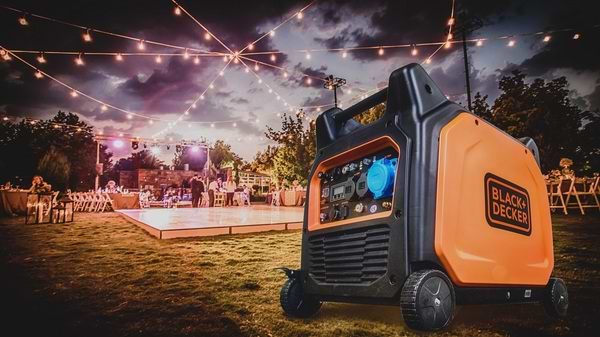 Фото - Генератор инверторный Black&Decker BXGNi6500E