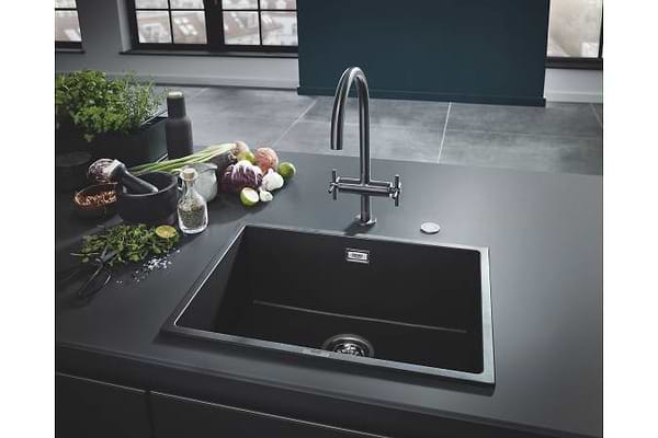 Фото - Мойка кухонная Grohe K700U 50-C 45.7/40.6 Черный Гранит (31653AP0)