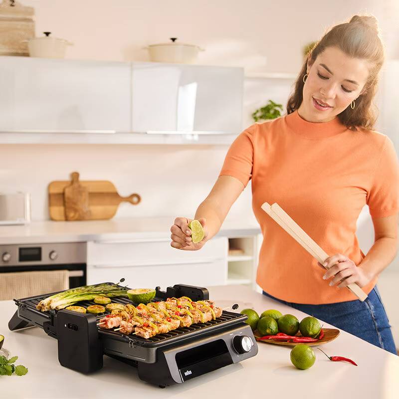 Фото - Гриль-барбекю електричний Braun MultiGrill 5 CG5033I