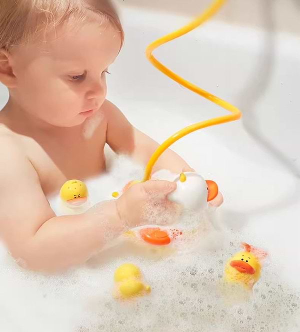 Фото - Игрушка для ванной Urmywo Утята 5 эл. (817DY)