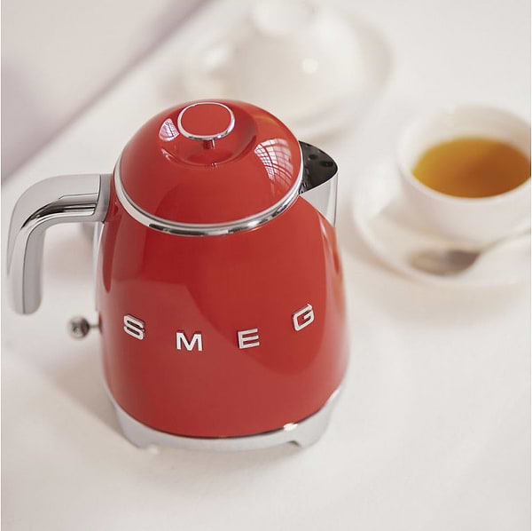 Фото - Електричний чайник Smeg KLF05RDEU