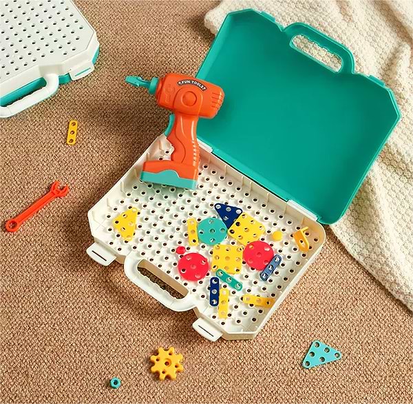 Фото - Пластиковий конструктор Beiens Юний майстер 249 елементів (ВС8826)