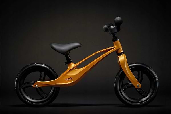 Фото - Беговел Lionelo Bart Goldie