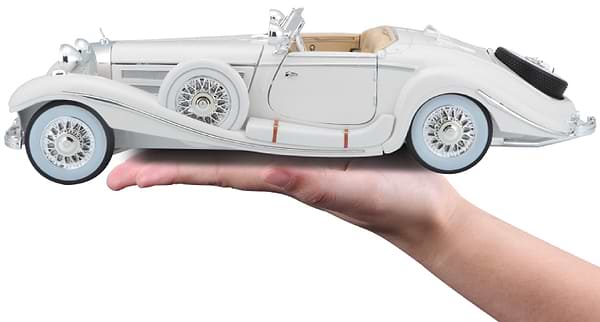 Фото - Колекційна машинка 1:24 Maisto 1936 Mercedes-Benz 500K  Specialroadster (36055 white)