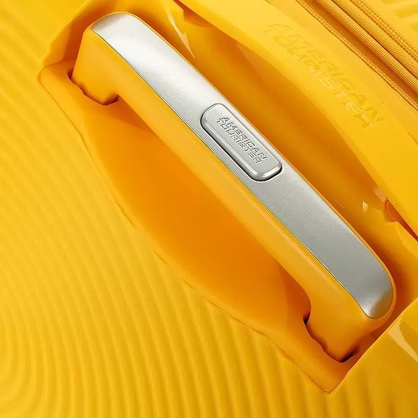 Фото - Чемодан American Tourister Soundbox 55 см желтый (32G*06001)