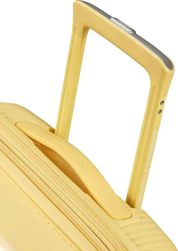 Фото - Чемодан American Tourister Soundbox 55 см пастельно-желтый (32G*16001)