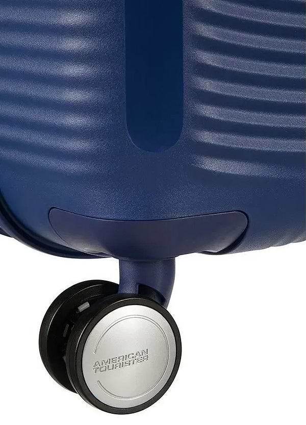 Фото - Валіза American Tourister Soundbox 77 см темно-синій (32G*41003)
