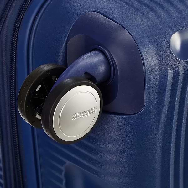 Фото - Валіза American Tourister Soundbox 77 см темно-синій (32G*41003)