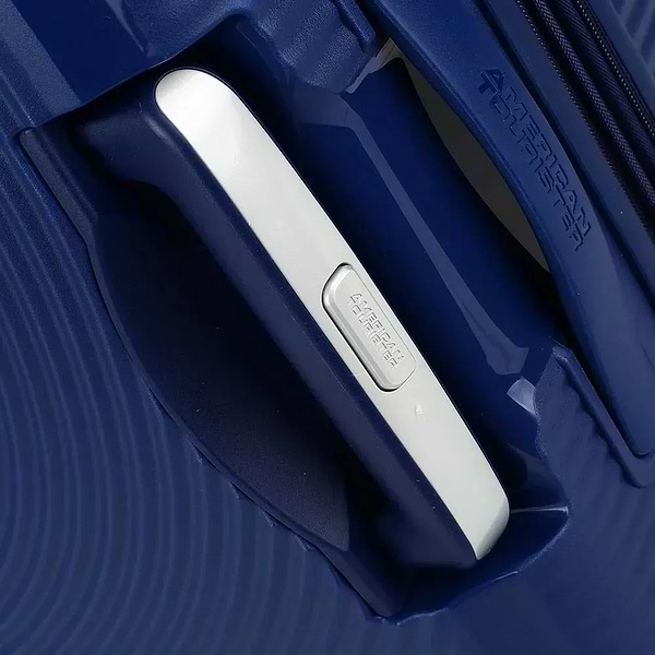 Фото - Валіза American Tourister Soundbox 77 см темно-синій (32G*41003)