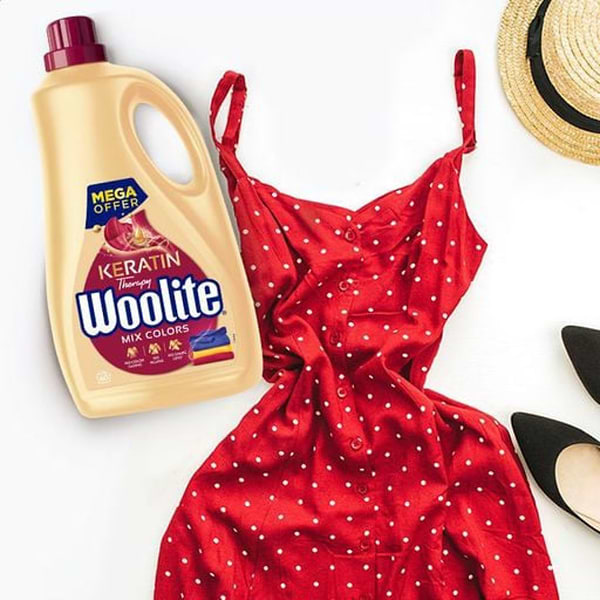 Фото - Средство для деликатной стирки Woolite д/цвет.тканей с кератином 3,6 л