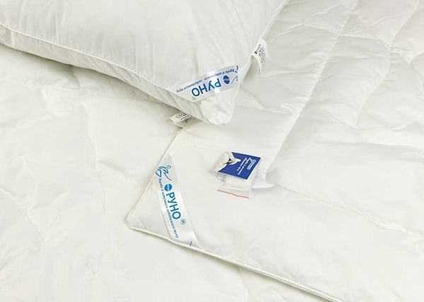 Фото - Ковдра зимова полуторна Руно 140х205 зі штучного лебединого пуху (321.139ЛПУ)