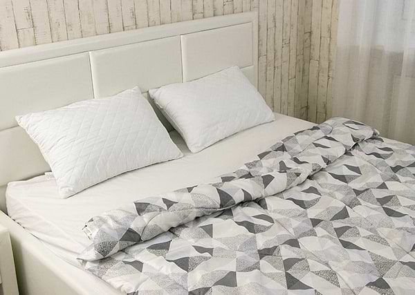 Фото - Одеяло демисезонное двуспальное Руно 172х205 полиэстер силикон (316.53Абстракция)