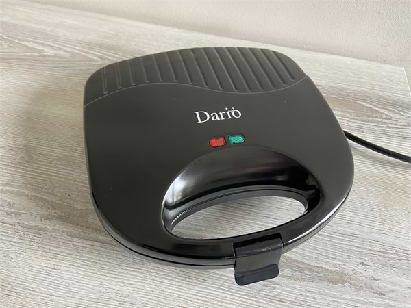 Фото - Горішниця Dario DH751