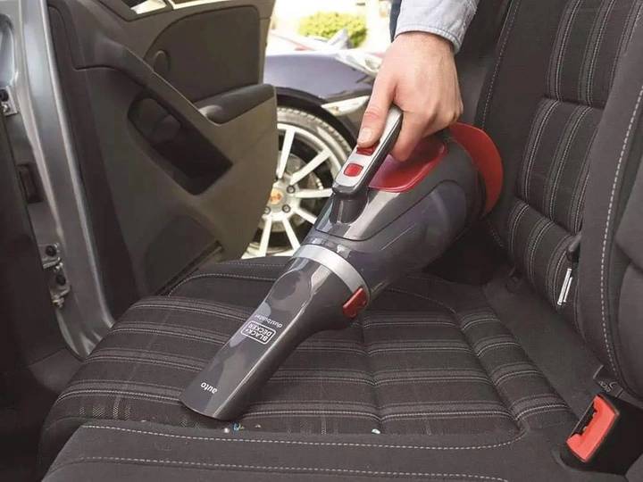 Фото - Пылесос ручной для автомобиля Black&Decker ADV1200