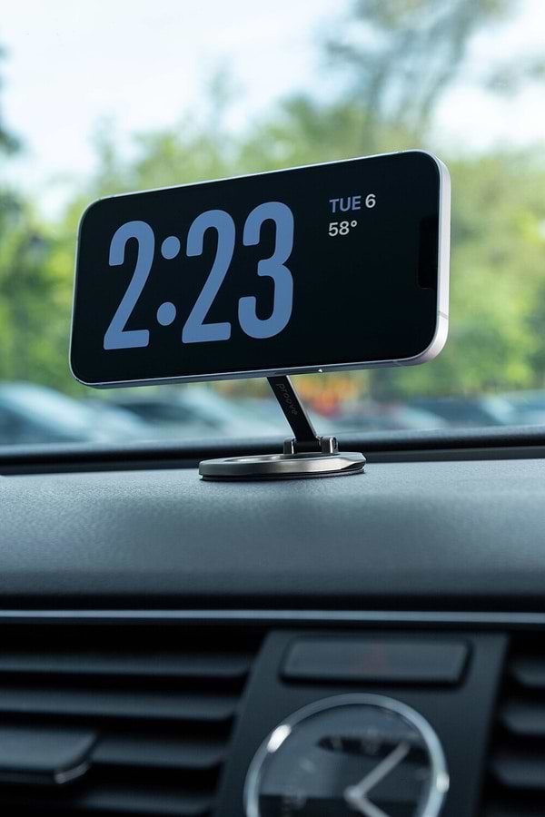 Фото - Автодержатель Proove Hidden Universal Type Car Mount Gray (CHHN00000001)