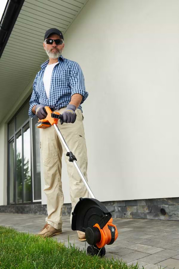 Фото - Триммер садовый SEQUOIA SBT2030D