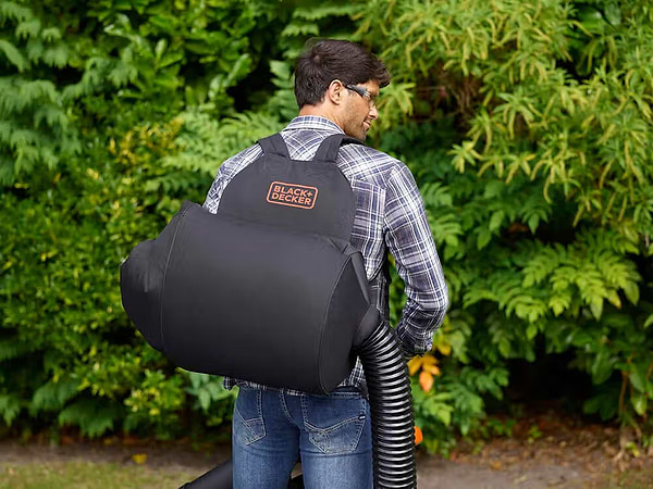 Фото - Садовый пылесос Black&Decker BEBLV260