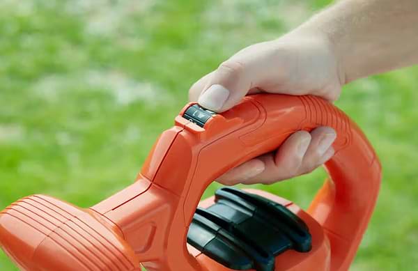 Фото - Садовый пылесос Black&Decker BEBLV290