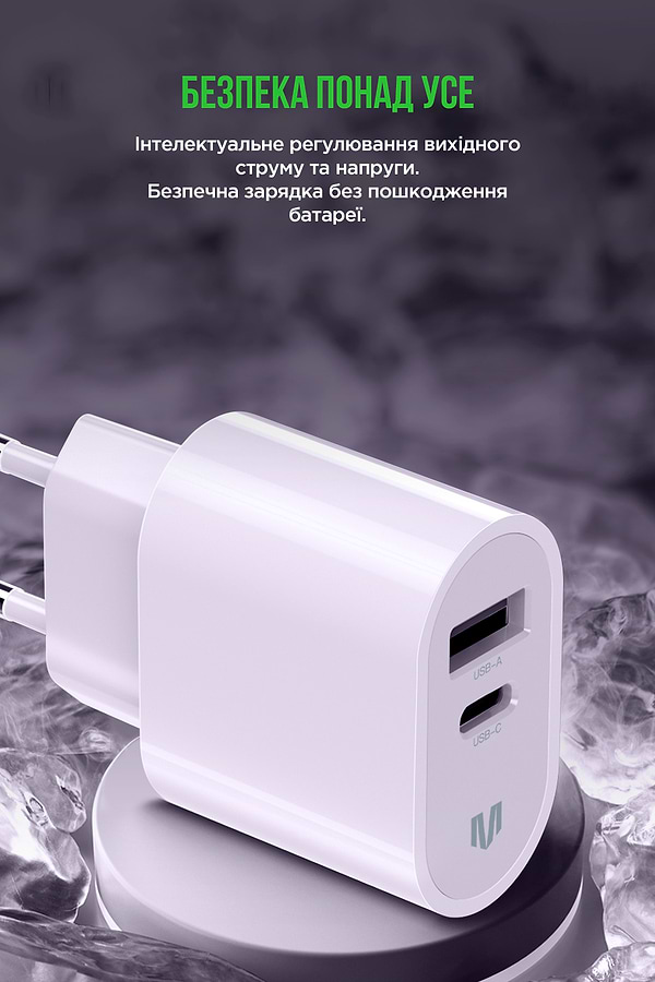 Фото - Мережевий зарядний пристрій MadeInFuture MFS12 12W A+C+USB-A to Lightning White (MIF82823)