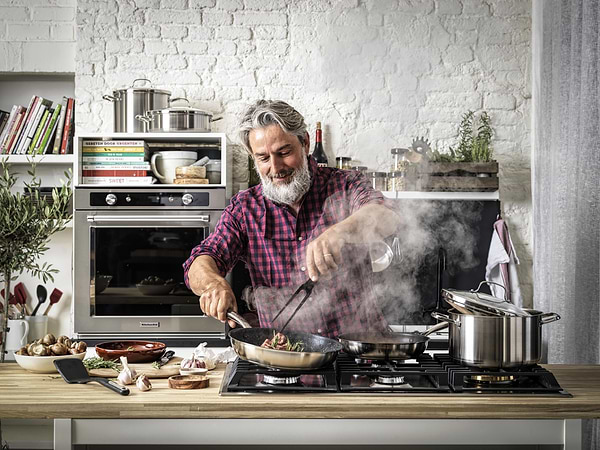 Фото - Кастрюля KitchenAid Proline 5,7 л (CC001879-001)