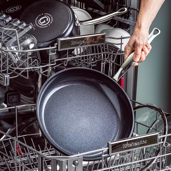 Фото - Сковорода універсальна Green Pan Barcelona Pro 28 см (CC005323-001)