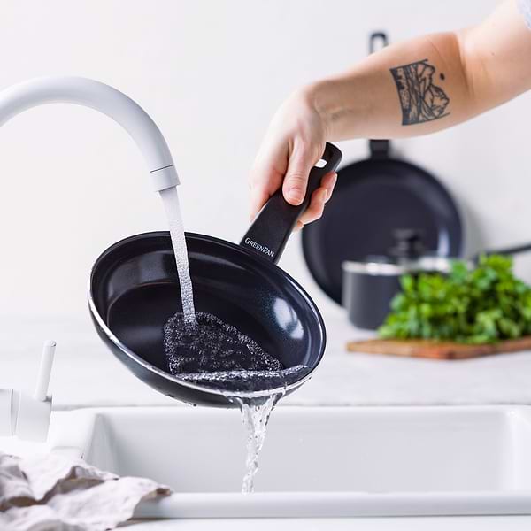 Фото - Сковорода универсальная Green Pan Essence Magneto 26 см (CC006994-001)