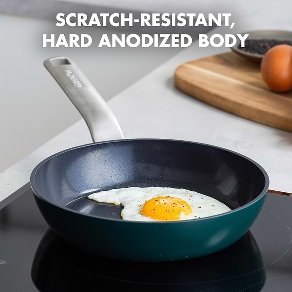 Фото - Сковорода универсальная Green Pan Evolution 20 см (CC006389-001)