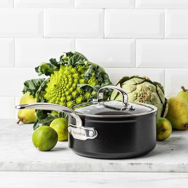 Фото - Ківш Green Pan Barcelona Pro 2,1 л (CC005331-001)