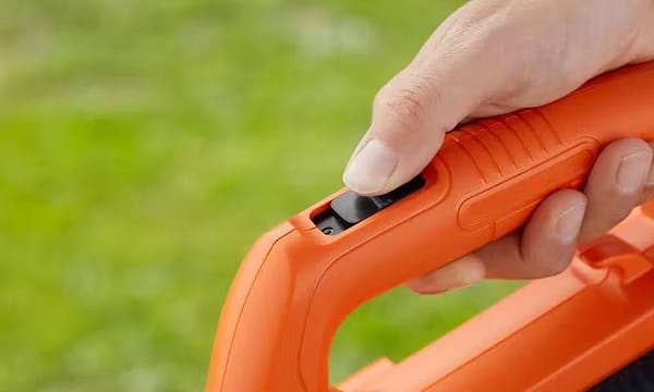 Фото - Воздуходувка аккумуляторная Black&Decker BCBL200L